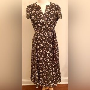 Talbots Petites Pure Silk Brown Tan Floral 8P Classic Chic Quiet Luxury Dress